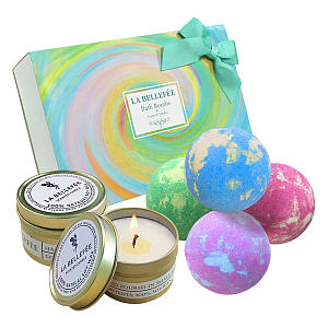 Bath Bombs and Scented Candles Gift Set